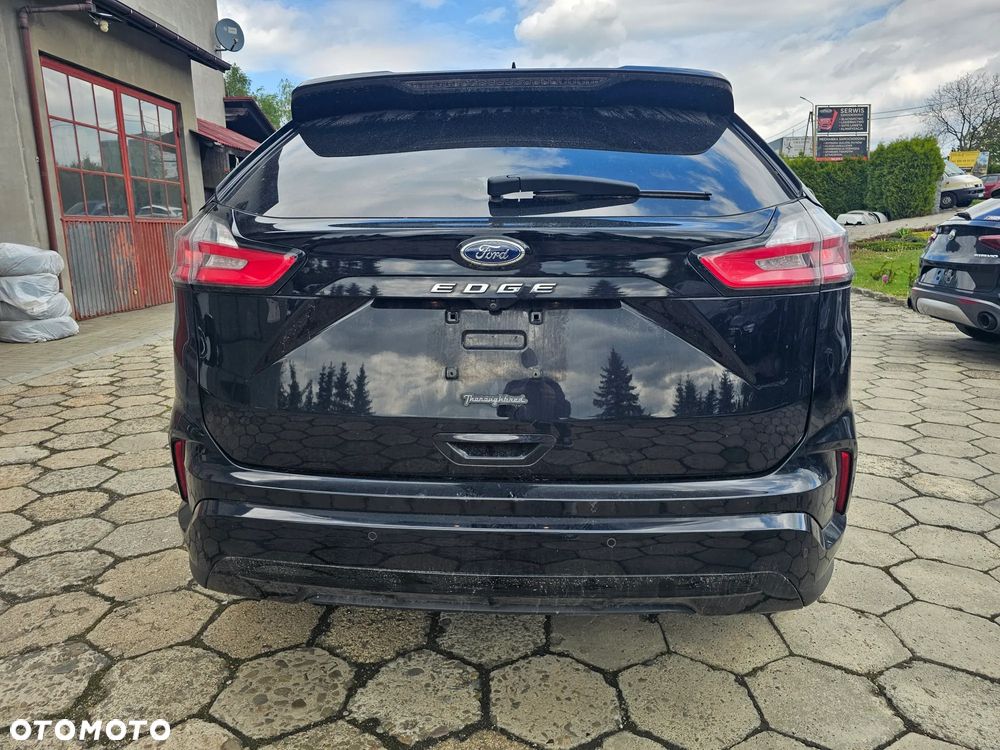 Ford Edge - 5