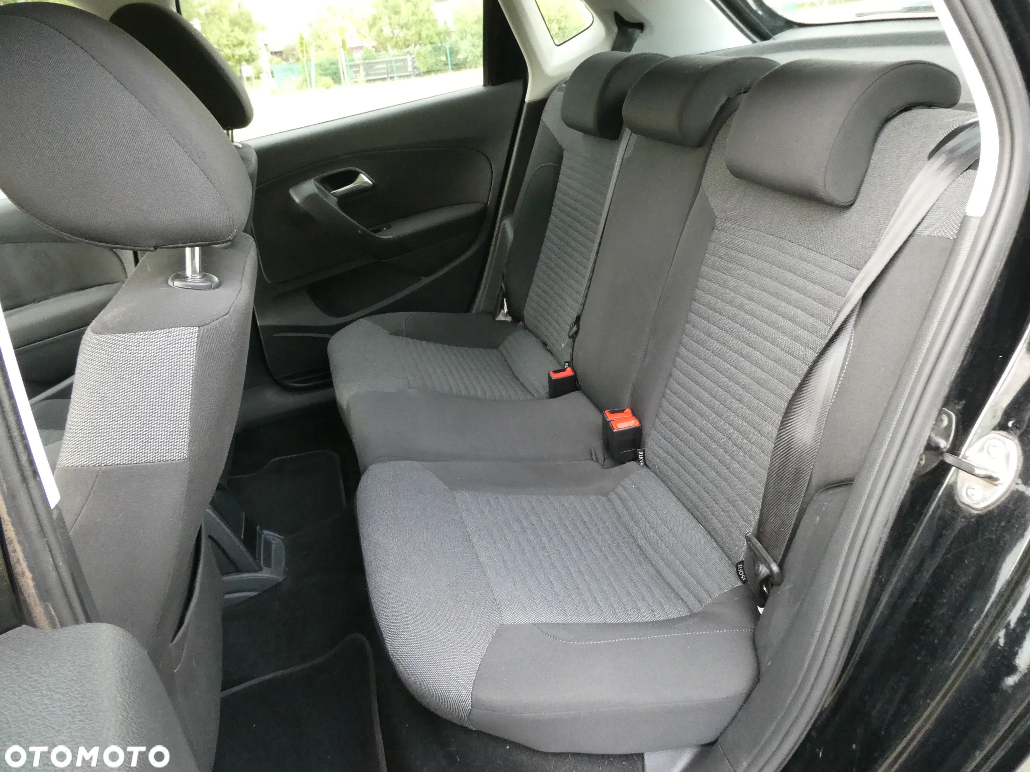 Volkswagen Polo 1.4 16V Comfortline - 11
