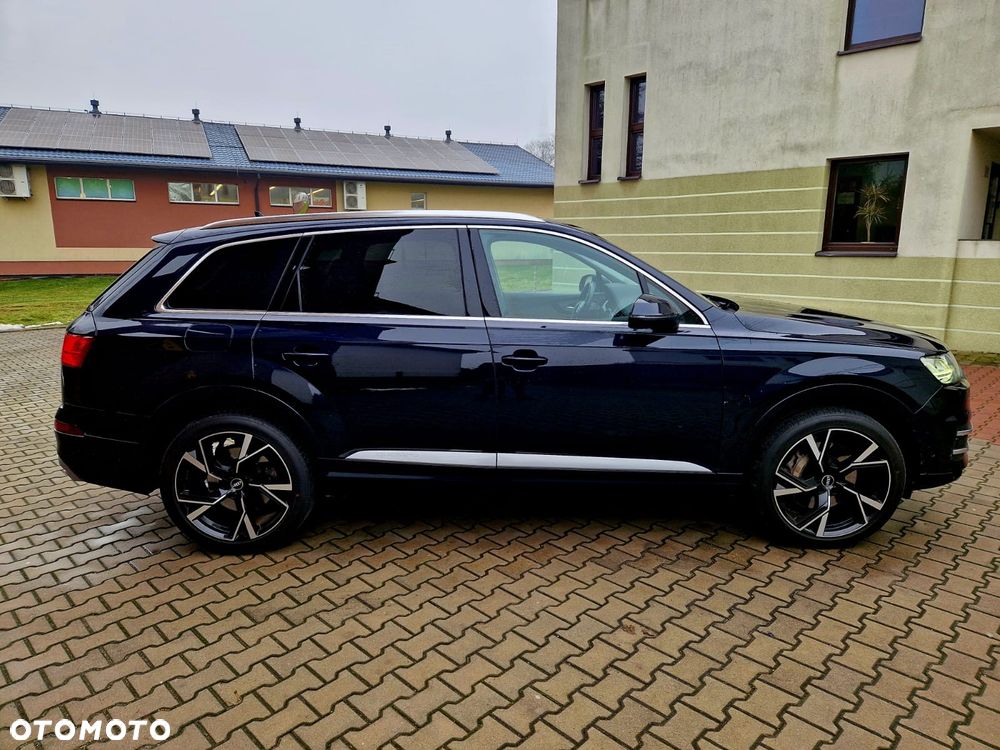 Audi Q7 - 12