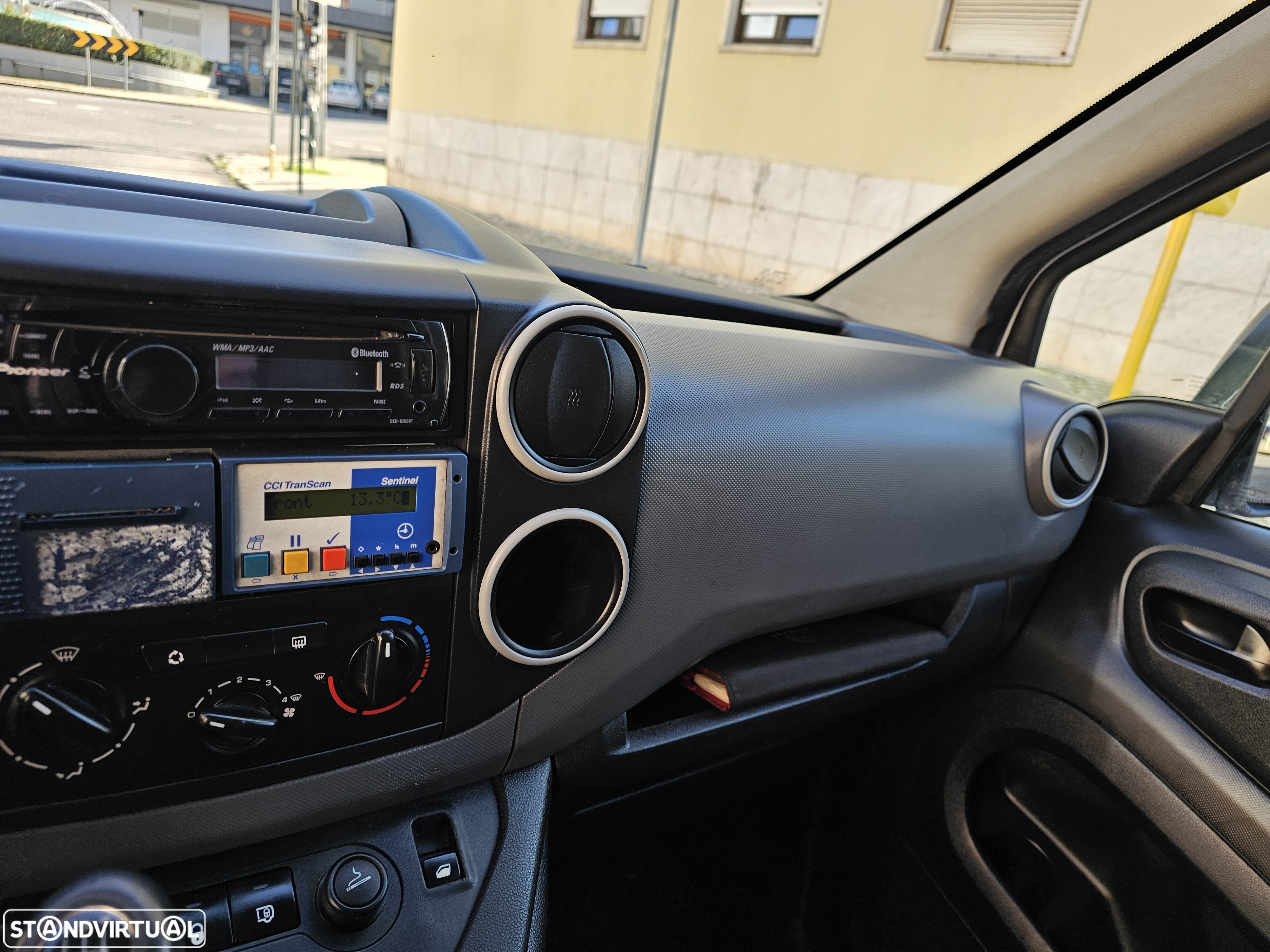 Citroën berlingo frigorífica 3LUG - 26