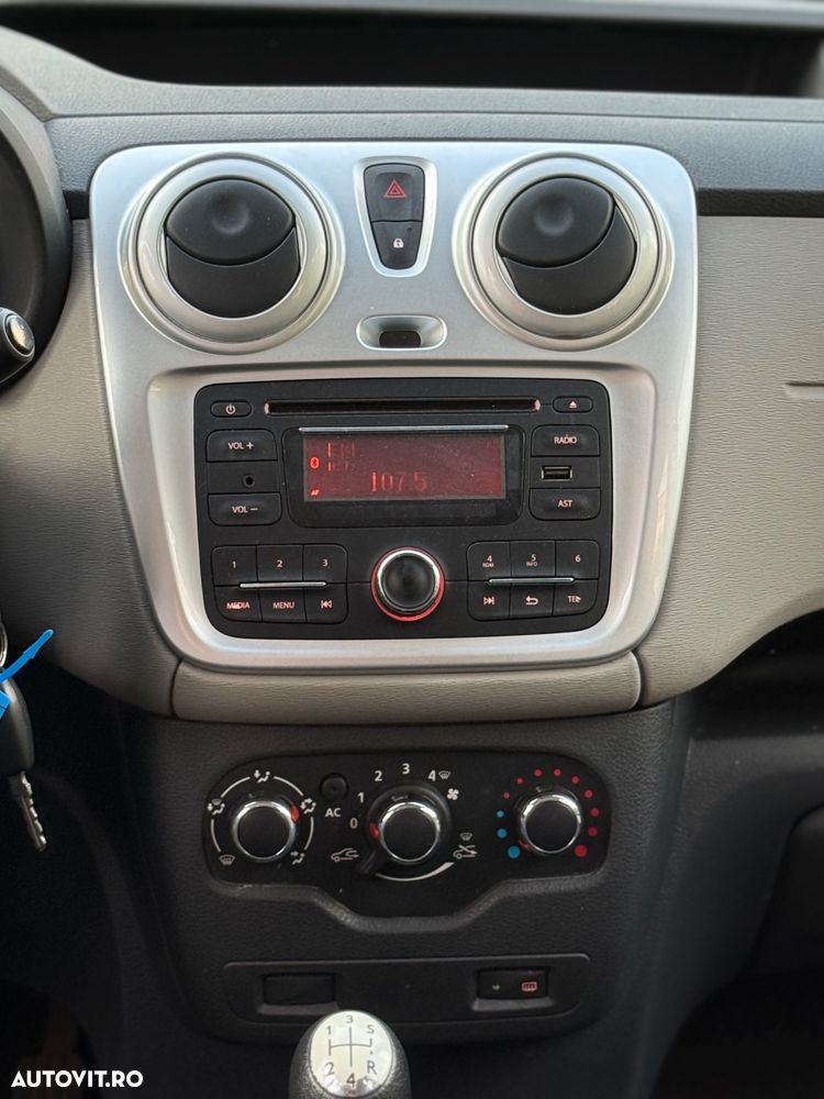 Dacia Dokker 1.5 Laureate - 12