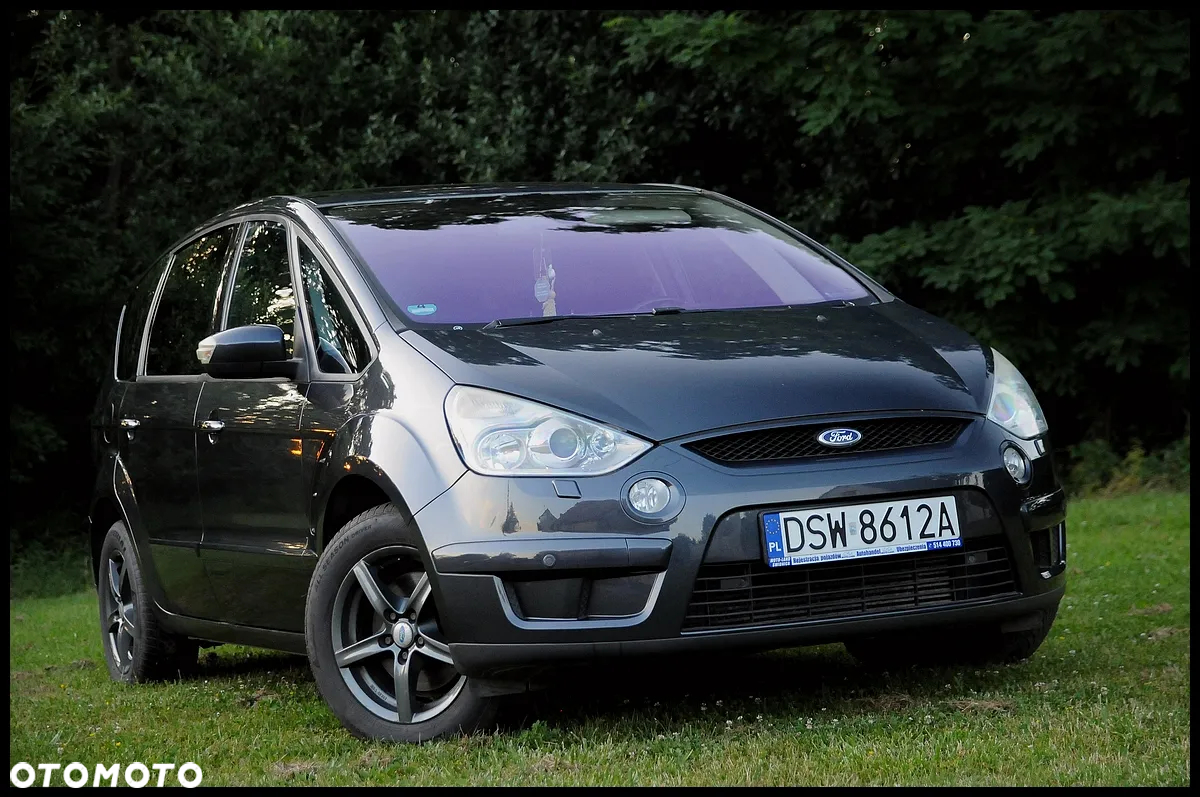Ford S-Max 2.0 TDCi DPF Titanium - 12