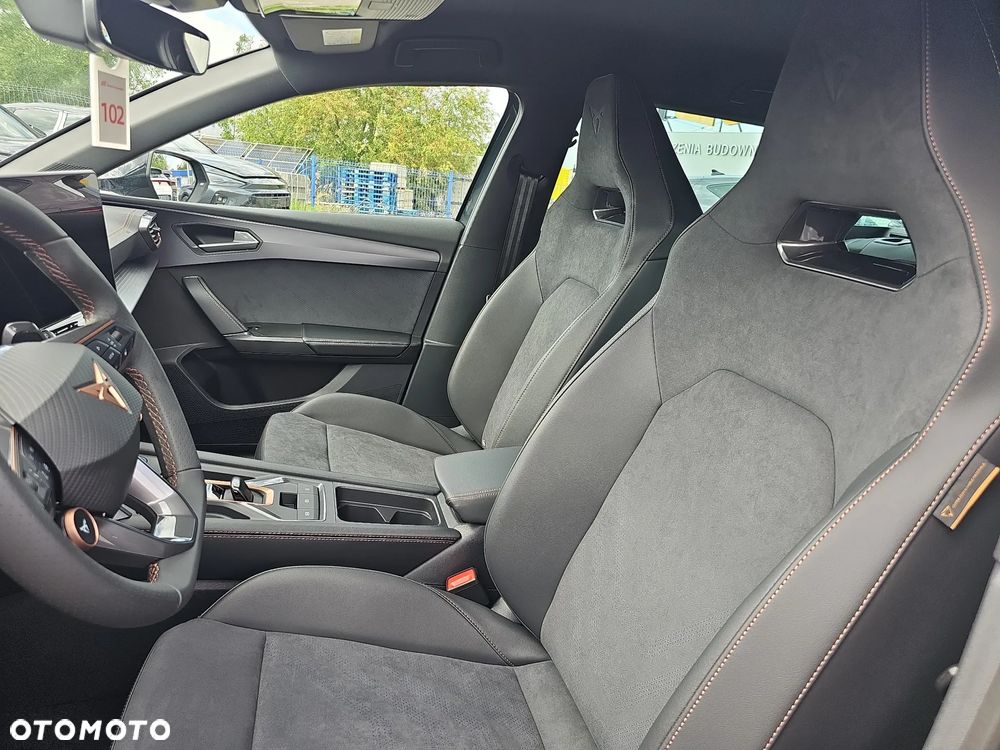 Cupra Leon Sportstourer - 14