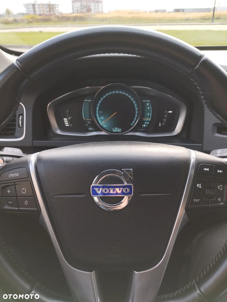 Volvo S60 T5 Geartronic Summum - 25