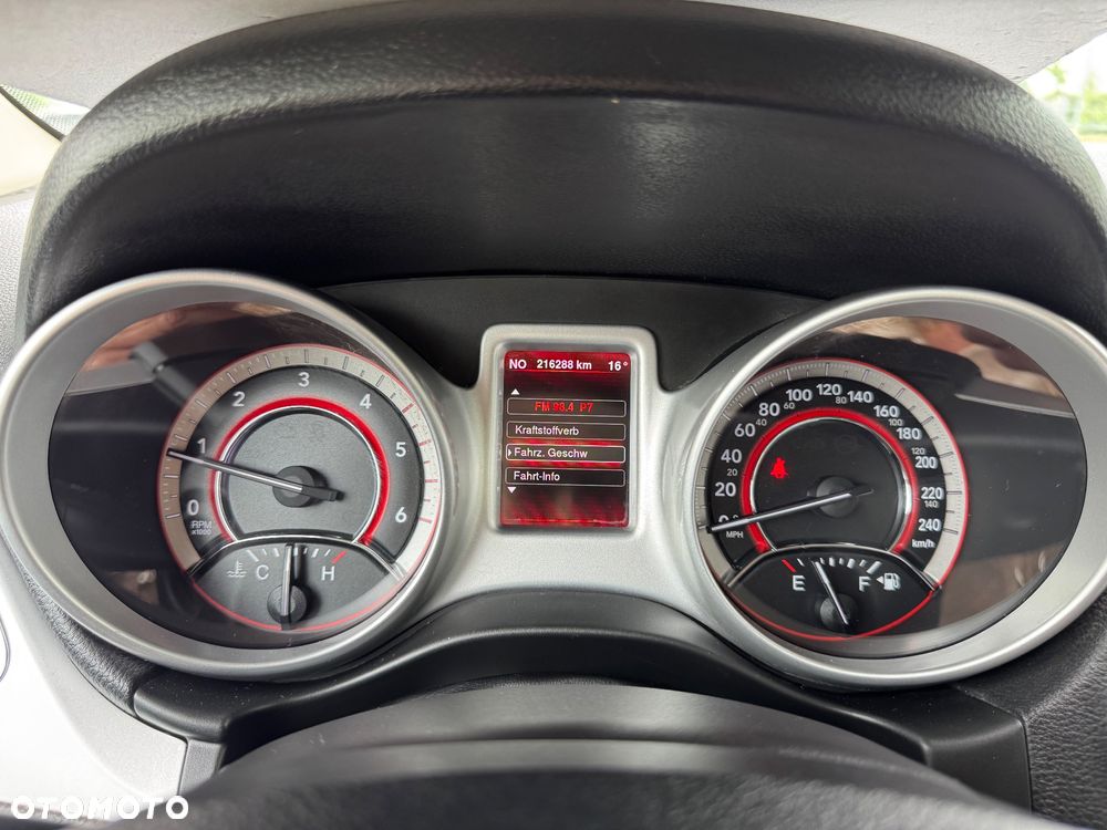 Fiat Freemont 2.0 Multijet 16V DPF Urban - 23