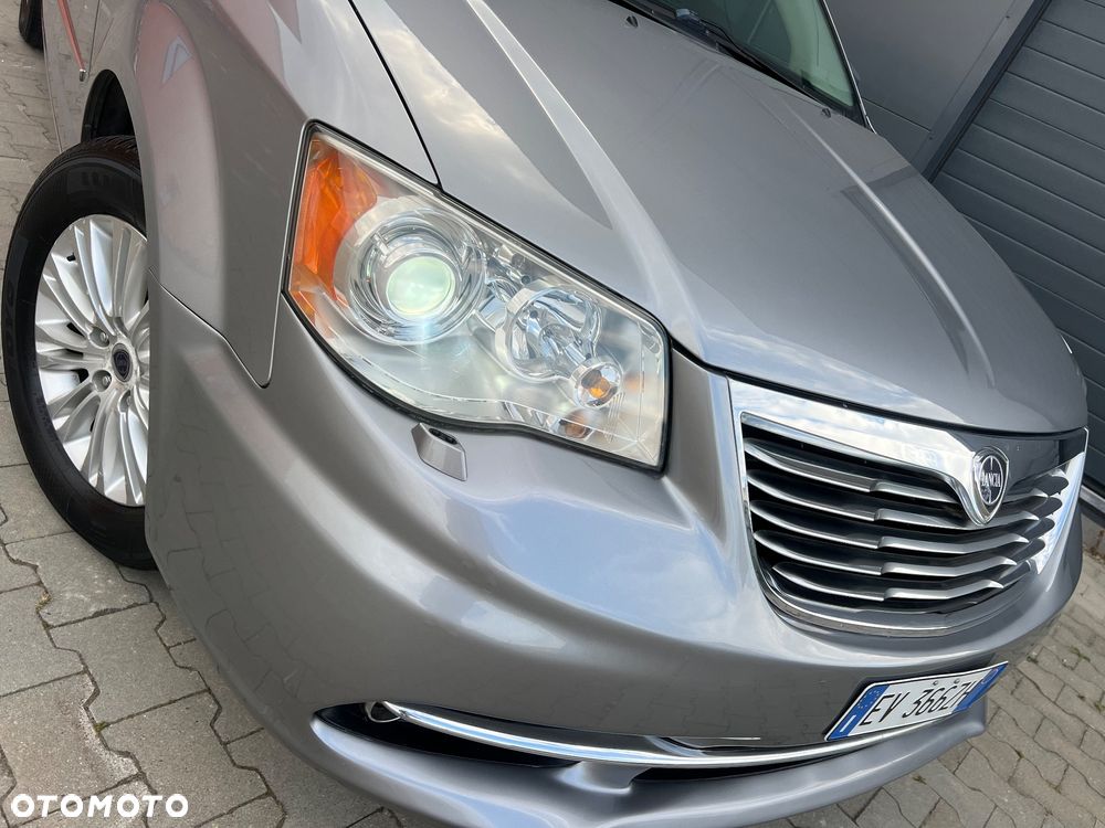 Lancia Voyager 2.8 Multijet 16v Platinum - 5