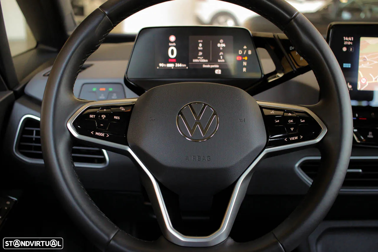 VW ID.3 Pure Performance - 12