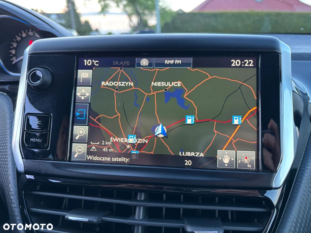 Peugeot 2008 1.6 BlueHDi Allure - 23
