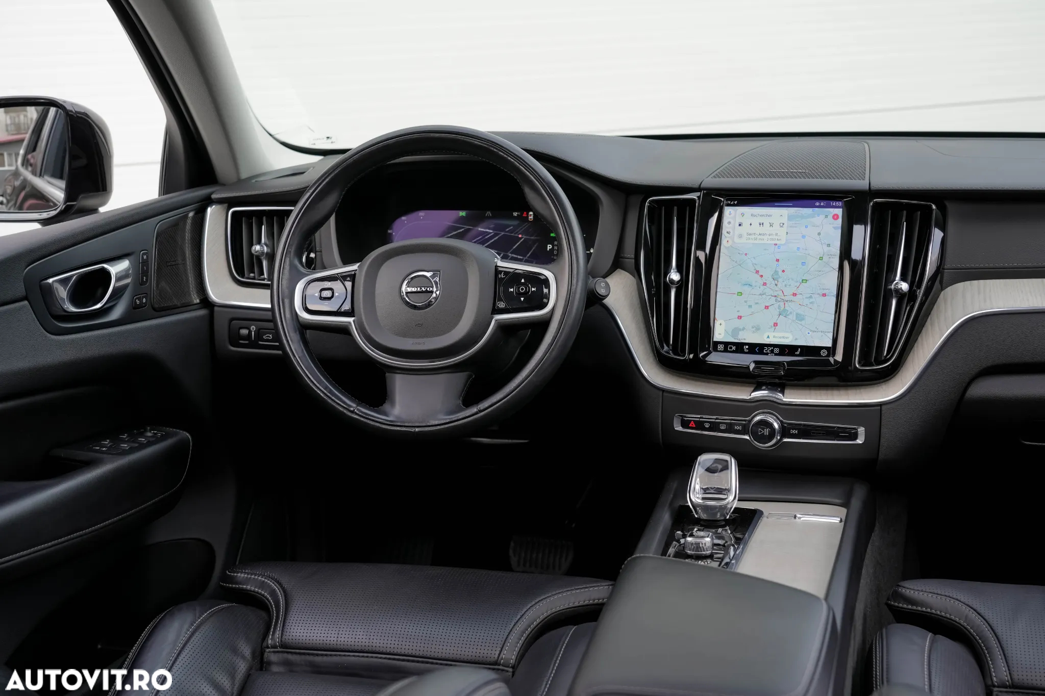 Volvo XC 60 T6 AWD Recharge Geartronic Inscription Expression - 9