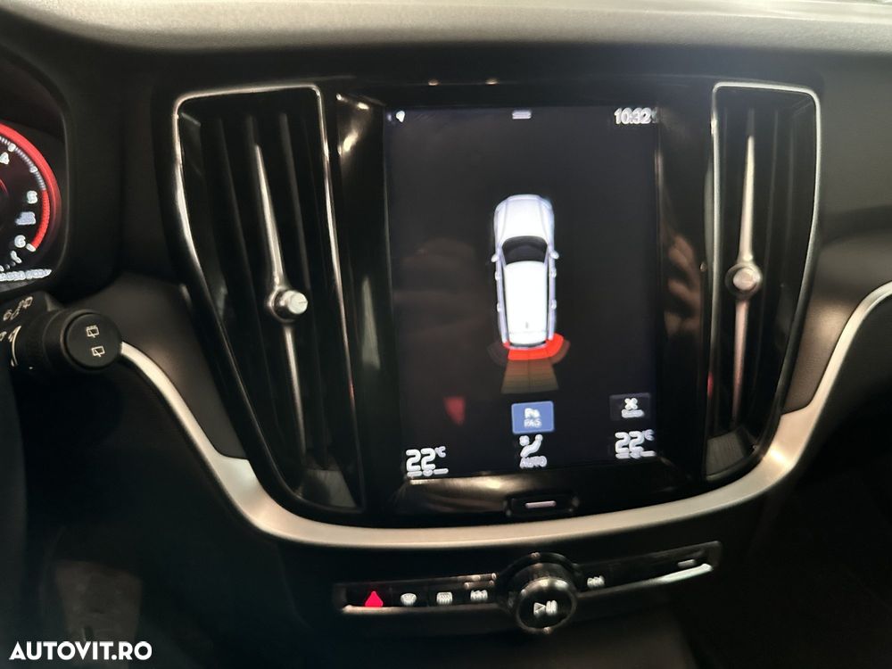 Volvo V60 D3 DRIVe Kinetic - 13