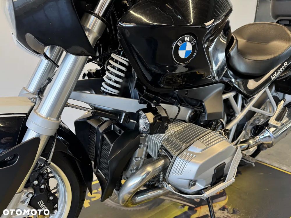 BMW R - 19