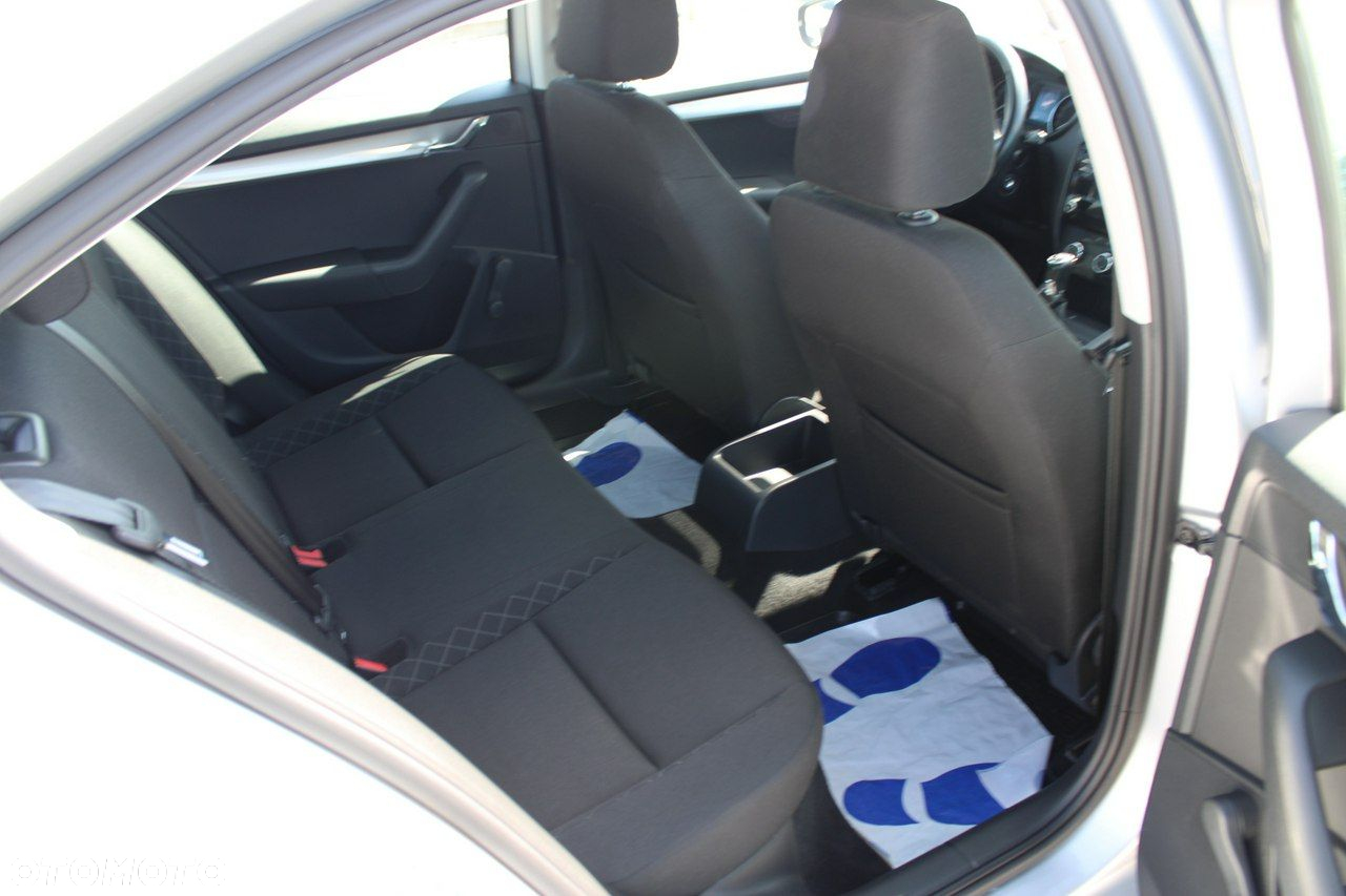 Skoda Octavia - 12