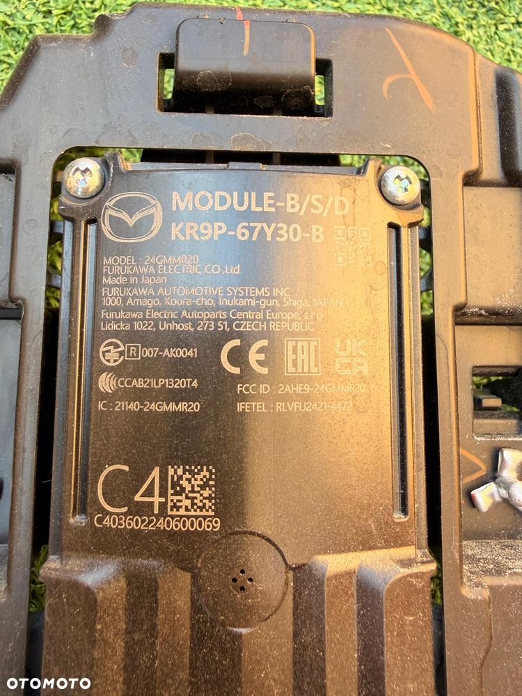 MAZDA CX-60 CX6 RADAR ze wspornikiem Moduł Wspornik Mocowanie Wlot wlotem KR9P67Y30B KR9P50A51 Przód Przedni - 3