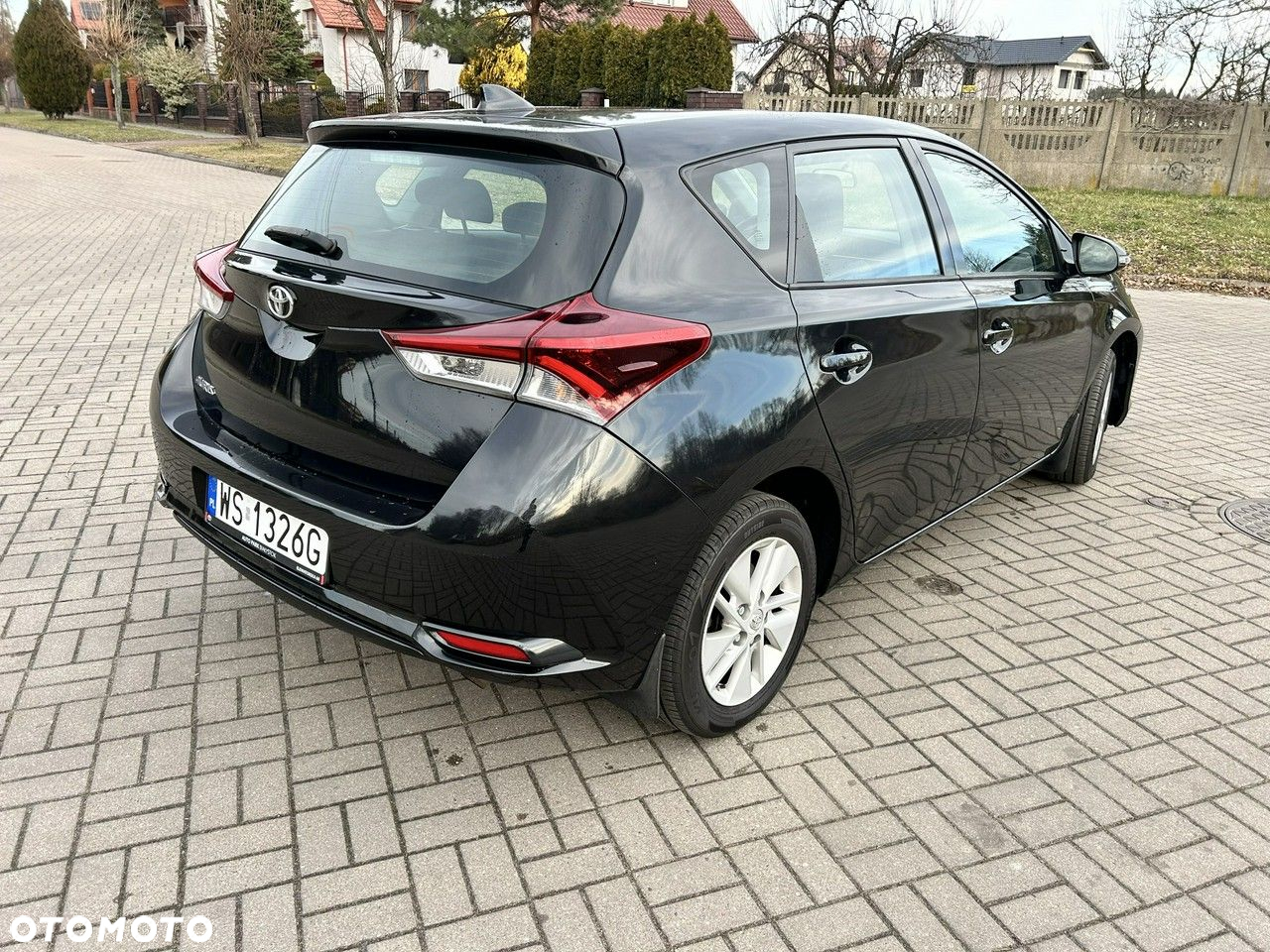 Toyota Auris 1.6 Comfort - 4