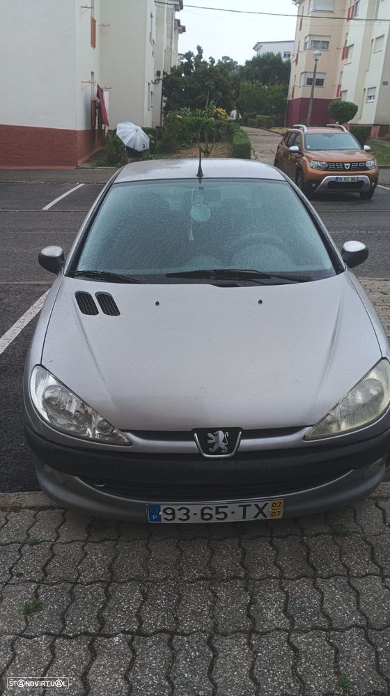 Peugeot 206 1.1 XR - 1