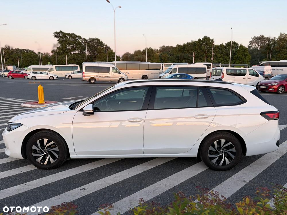 Volkswagen Passat - 5