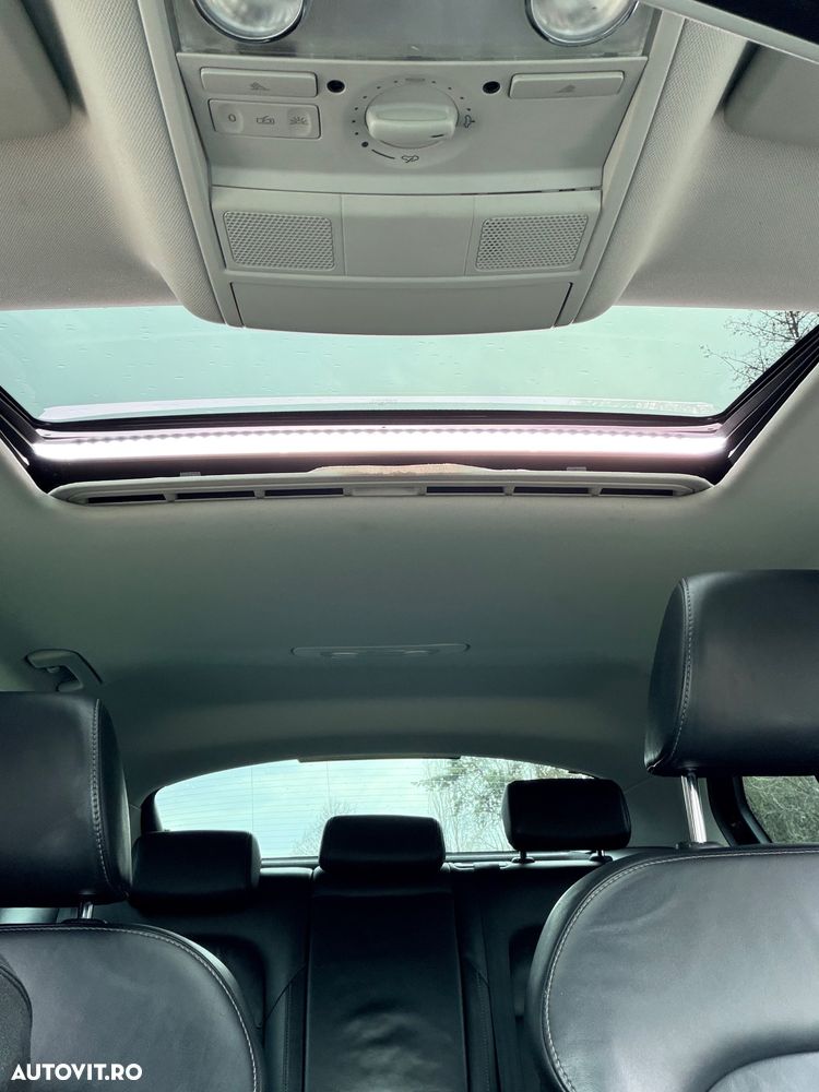 Skoda Superb 2.0 TDI Ambition DSG - 26