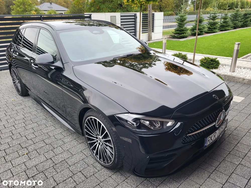 Mercedes-Benz Klasa C 220 d 4Matic T 9G-TRONIC AMG Line - 2