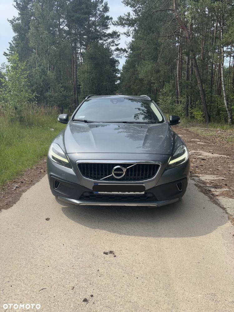 Volvo V40 Cross Country T3 Drive-E Kinetic - 2