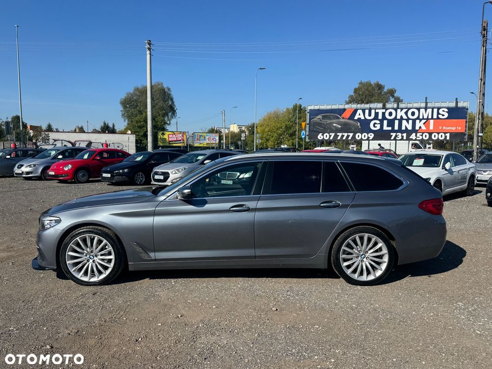 BMW Seria 5 530i Sport Line - 26