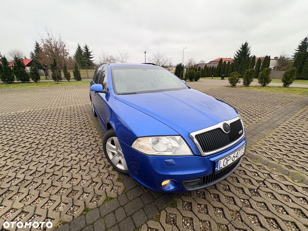 Skoda Octavia 2.0 TDI DPF RS - 1