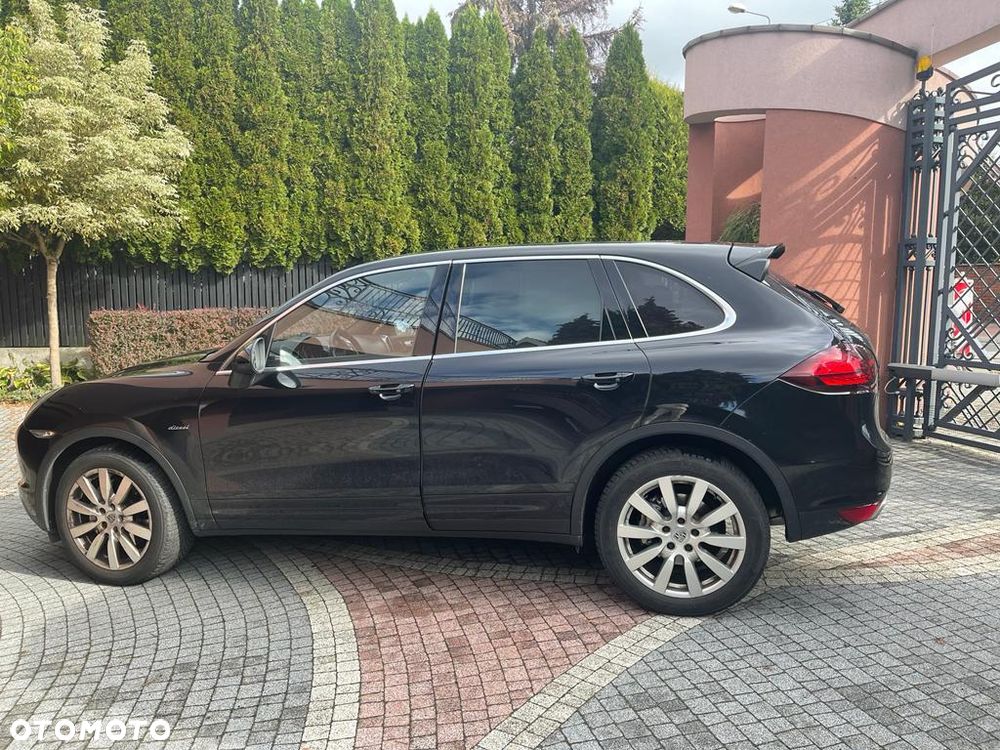 Porsche Cayenne - 6