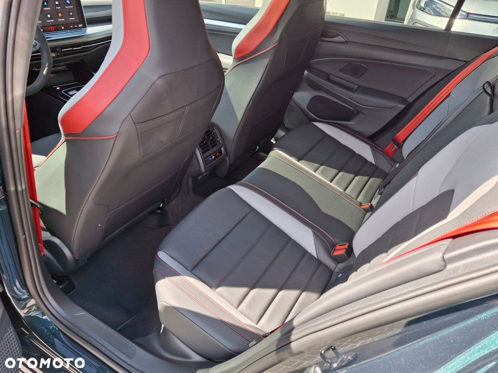 Volkswagen Golf 2.0 TSI GTI Edition 50 DSG - 25