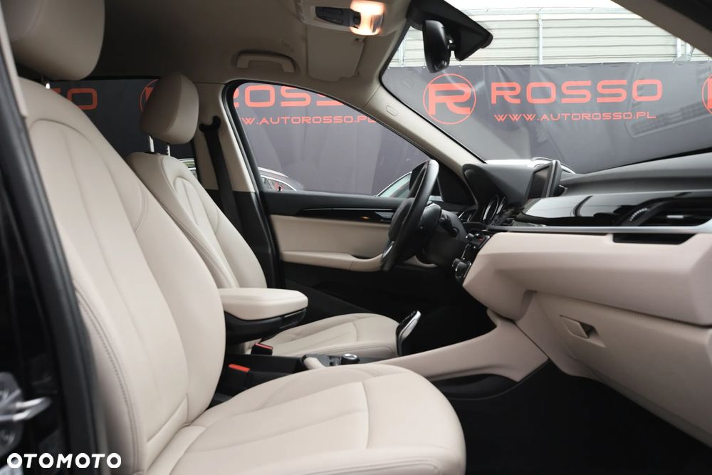 BMW X1 sDrive20i Advantage - 19