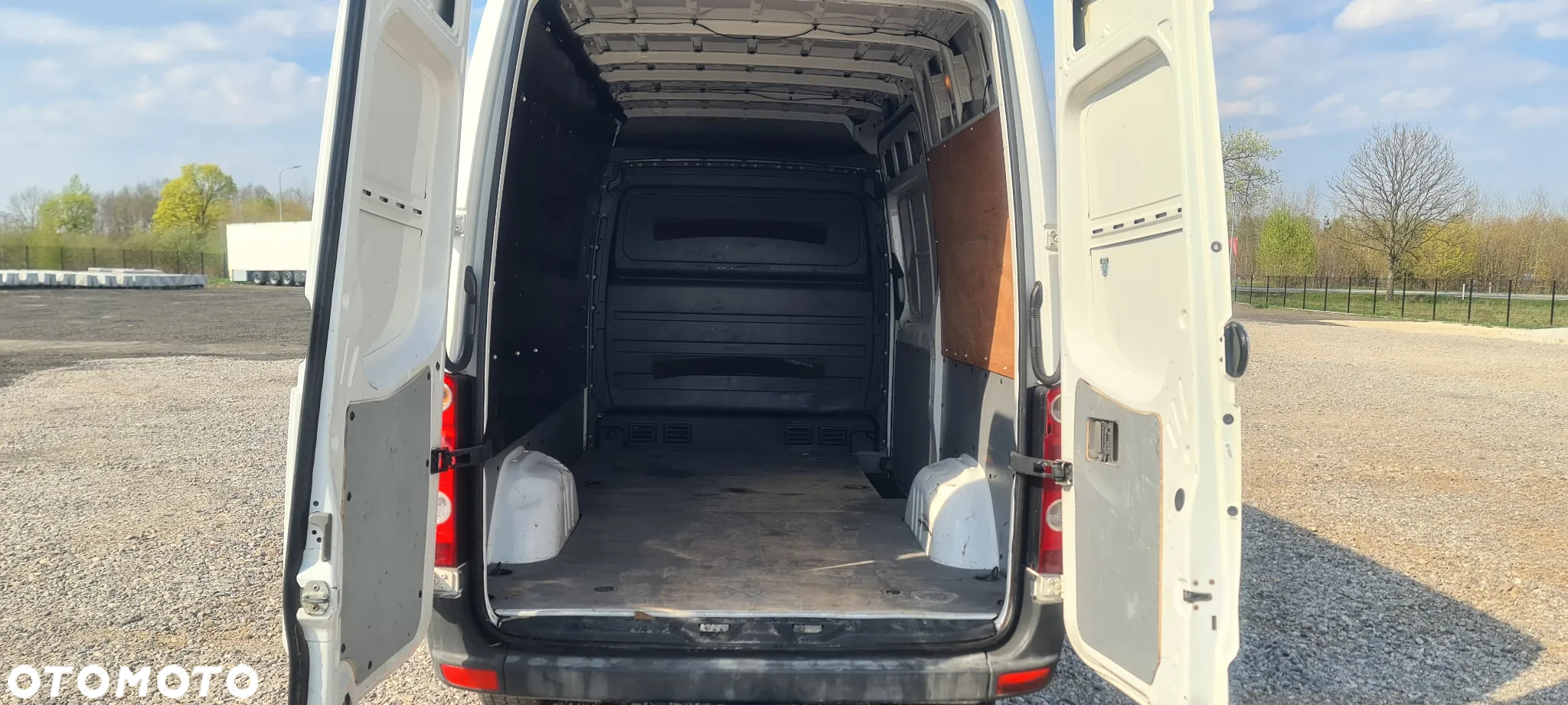 Volkswagen Crafter L2H2 Średni - 7