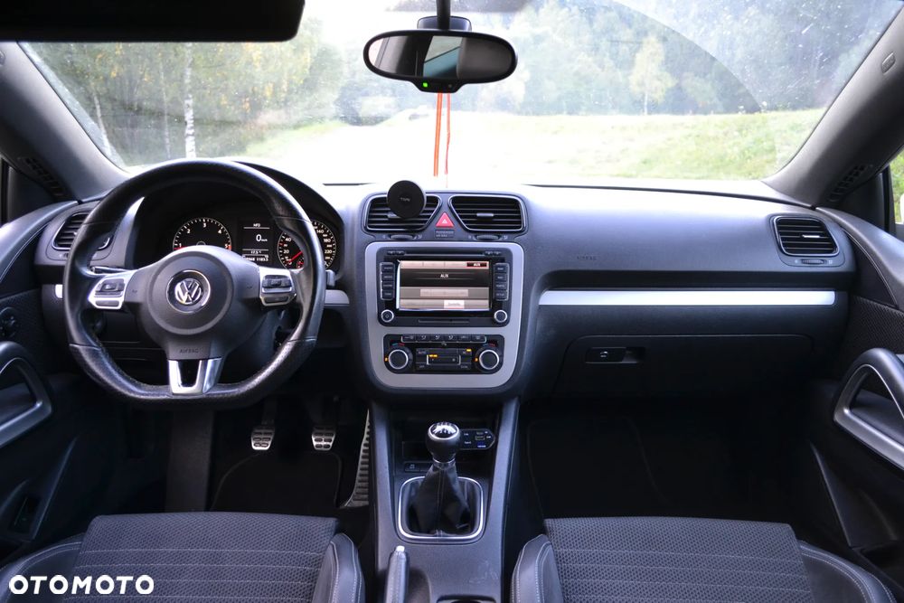 Volkswagen Scirocco 2.0 TDI - 9