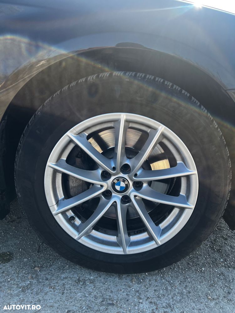 BMW Seria 5 530i xDrive AT - 9