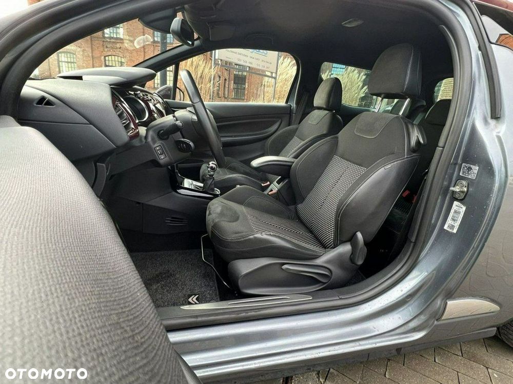 Citroën DS3 1.6 e-HDi SoChic - 9