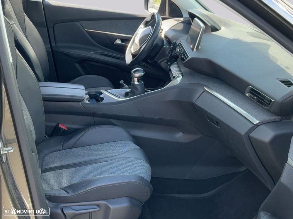 Peugeot 3008 1.2 PureTech Access - 6