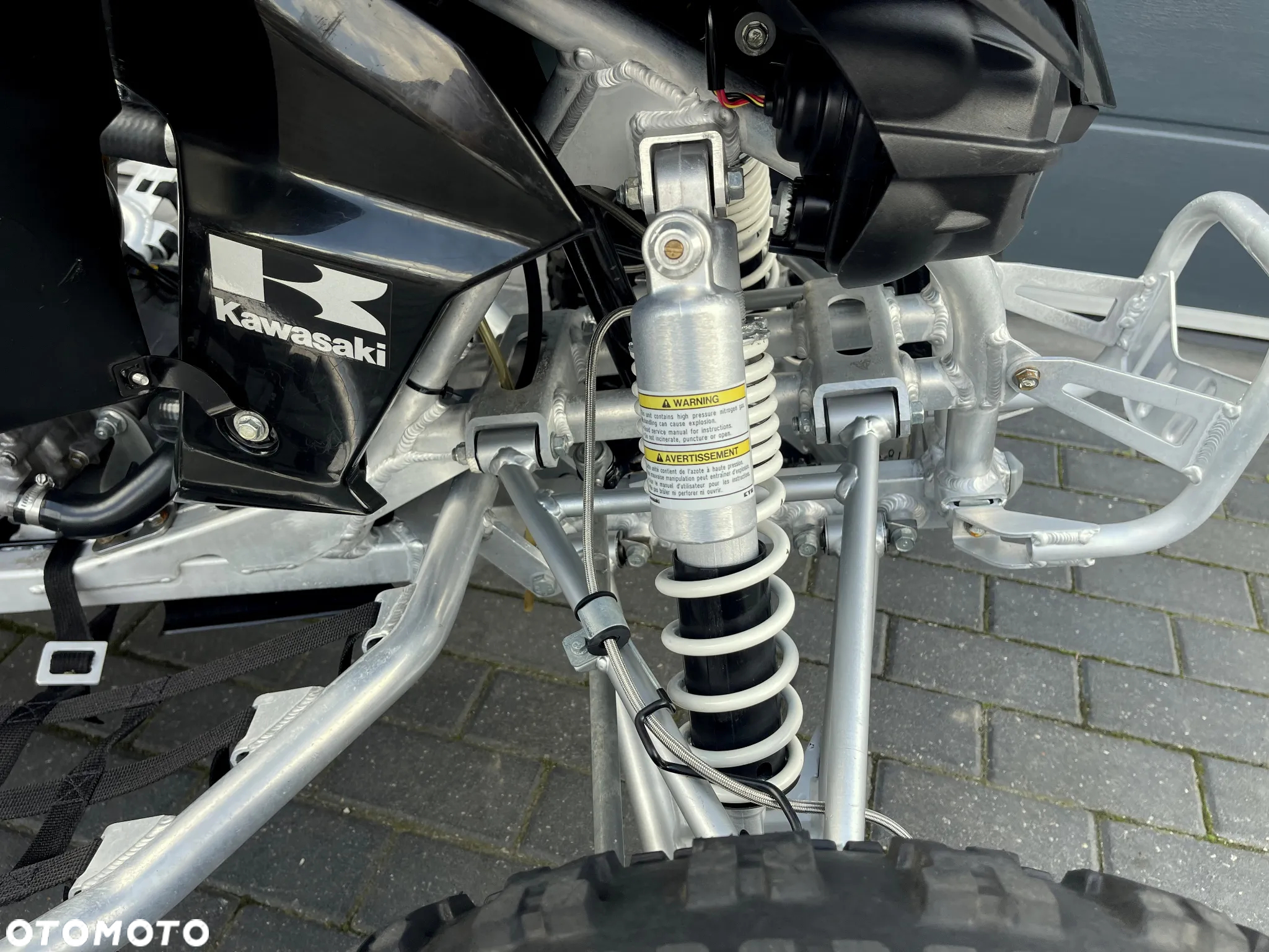 Kawasaki KFX - 7