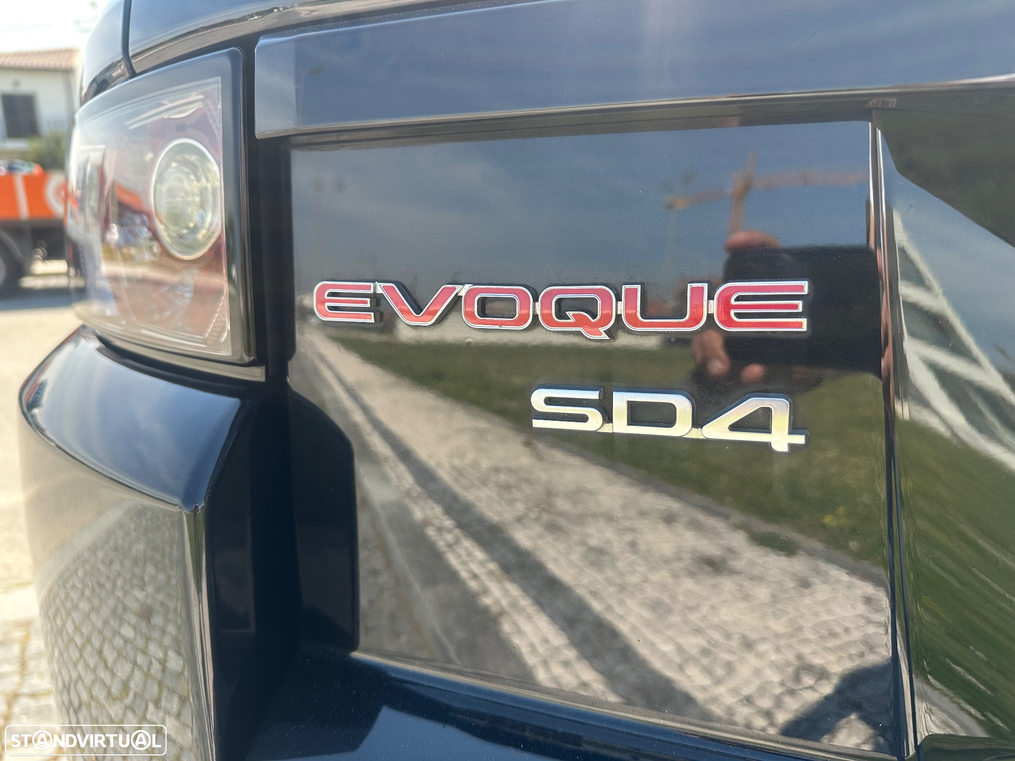 Land Rover Range Rover Evoque 2.2 SD4 Prestige Auto - 5
