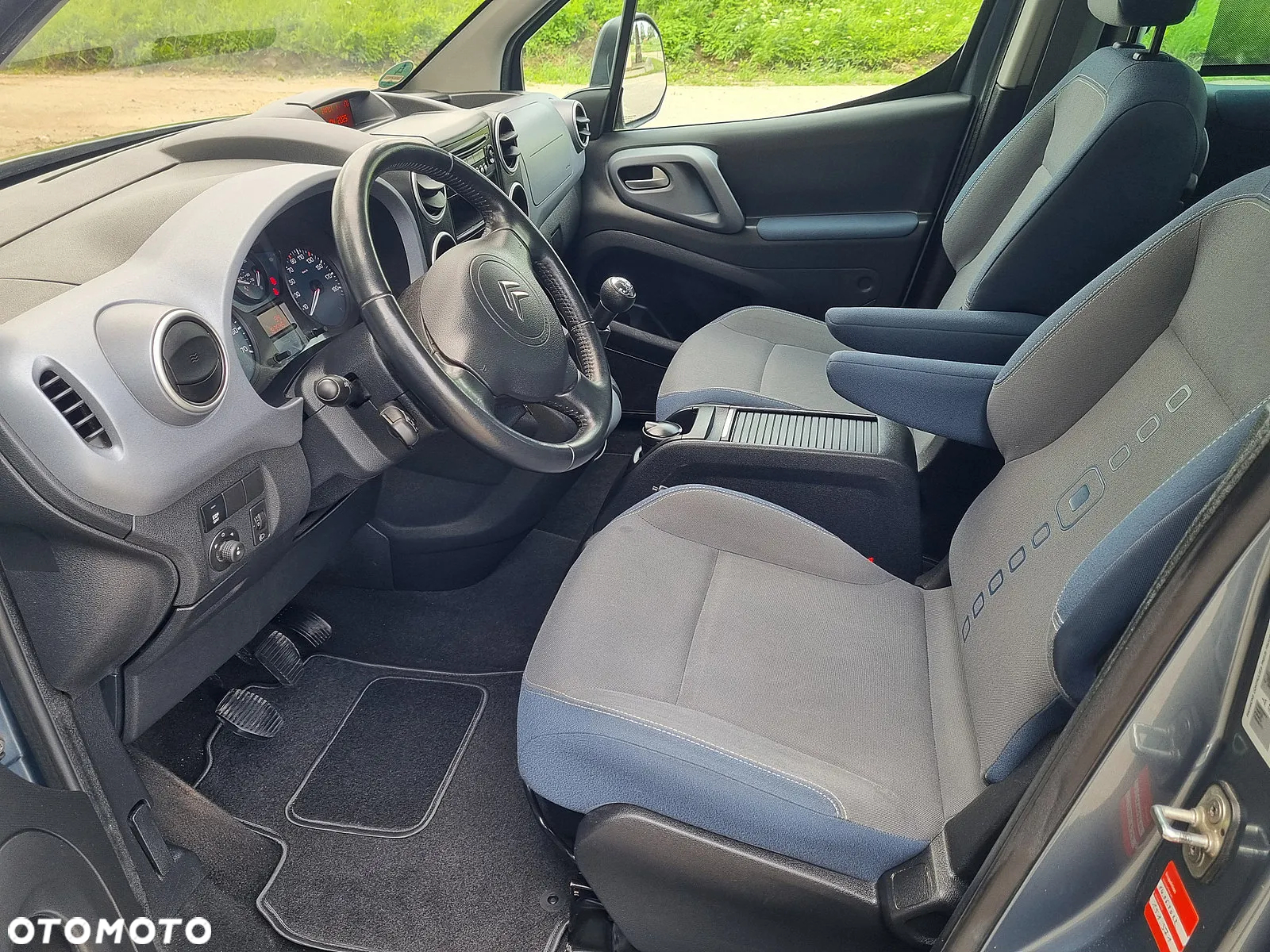 Citroën Berlingo 1.6 HDi 110 FAP Multispace Exclusive - 9