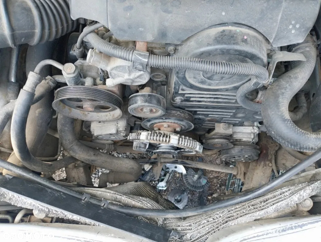 Mitsubishi L200 - 11