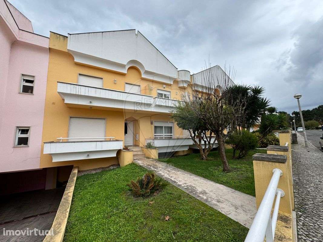 Moradia T3 para venda - Grande imagem: 2/47