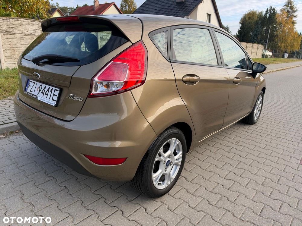 Ford Fiesta 1.6 TDCi SYNC Edition - 7