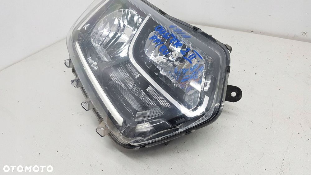 dacia duster ii 2 lampa prawy przód led eu - 3