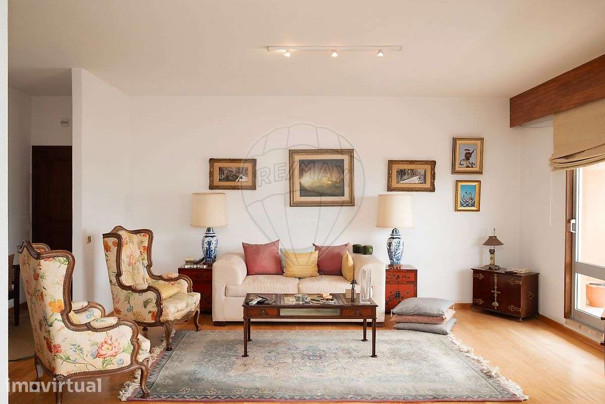 Apartamento T3 para arrendamento - Grande imagem: 2/43