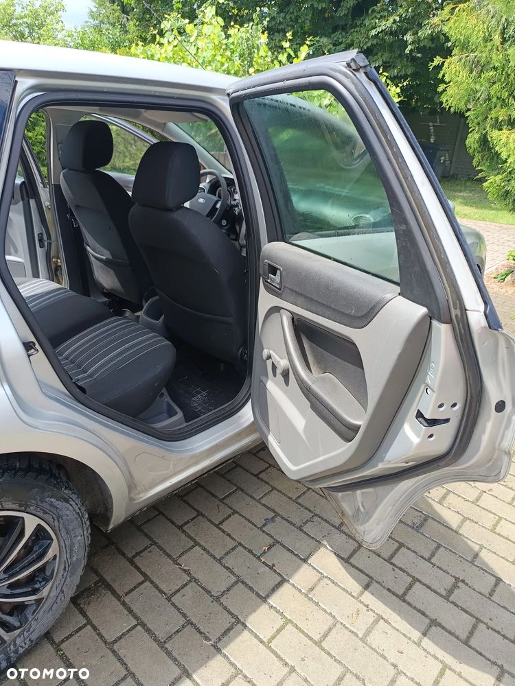 Ford Focus 1.6 TDCi Silver X - 8
