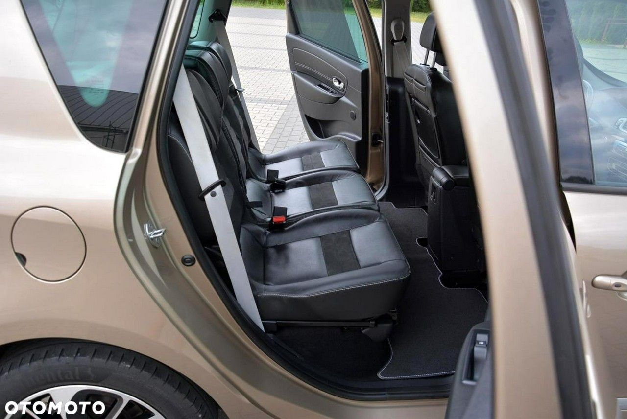 Renault Scenic - 18