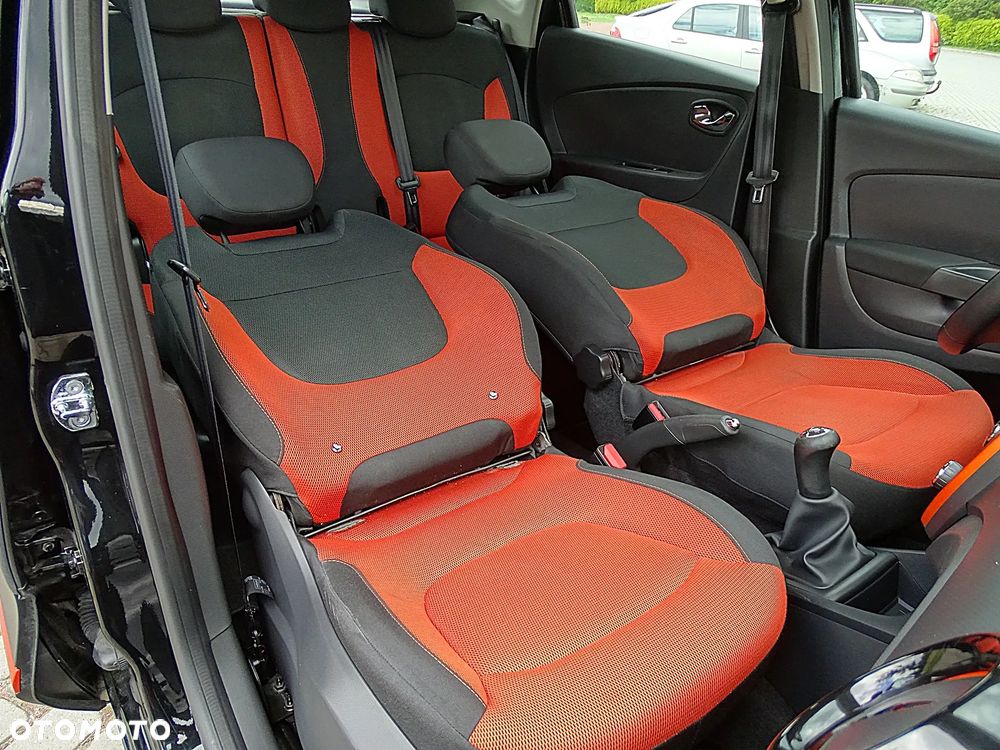Renault Captur (ENERGY) TCe 90 LIMITED - 28