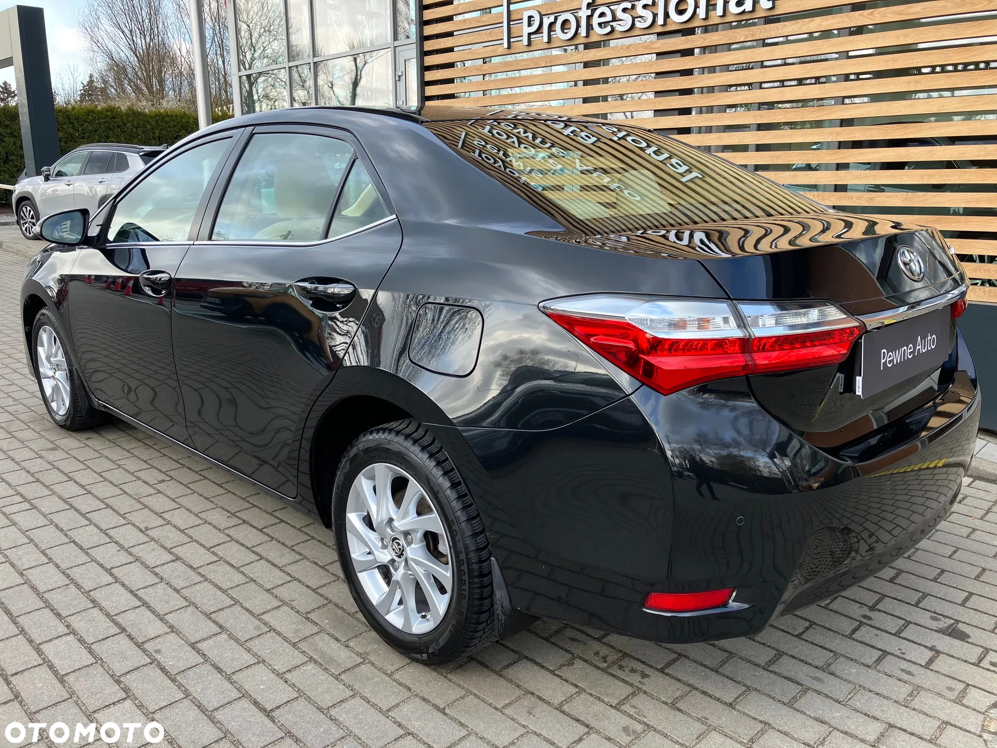 Toyota Corolla 1.6 Comfort - 4