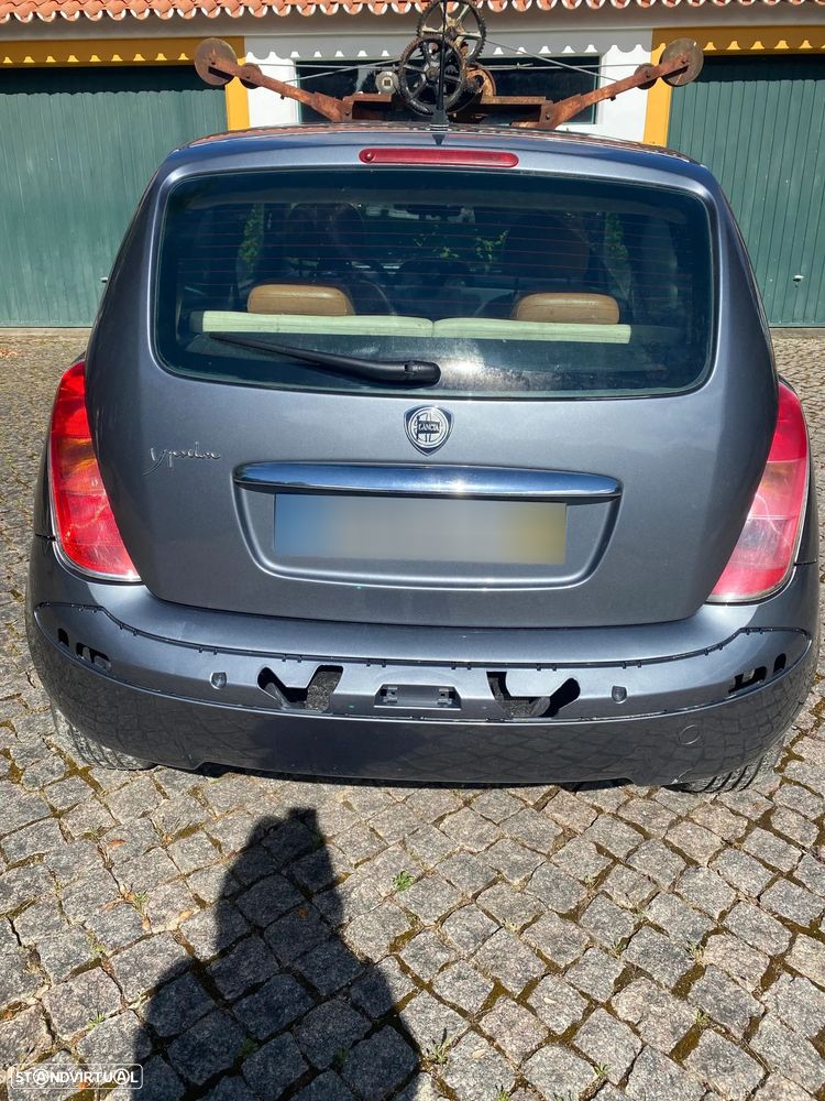Lancia Ypsilon - 1