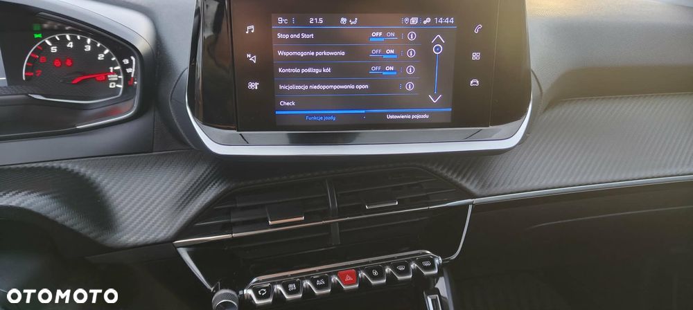 Peugeot 208 PureTech 75 Allure - 23