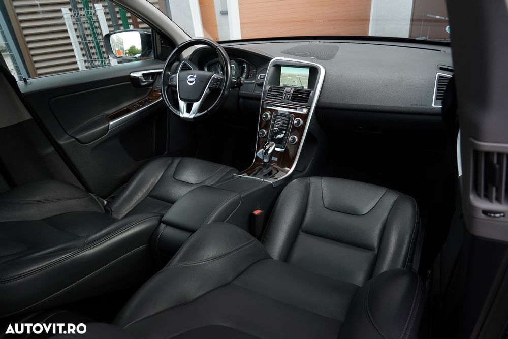 Volvo XC 60 - 13