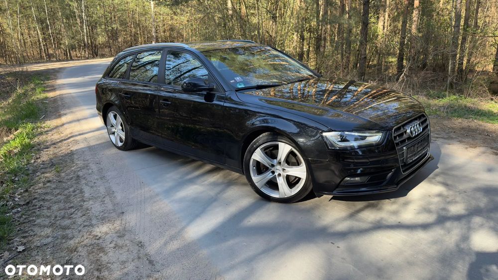 Audi A4 Avant 2.0 TDI DPF Ambiente - 2