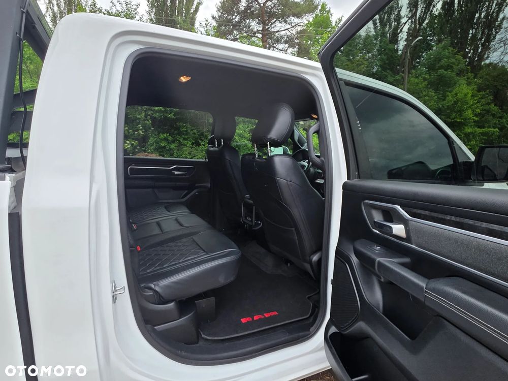 RAM 1500 5.7 Crew Cab Bighorn - 34